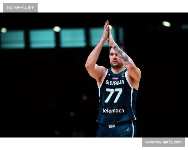 马祖拉称东契奇在场上总显得充满活力，表现远超疲劳状态(东契奇 马刺)